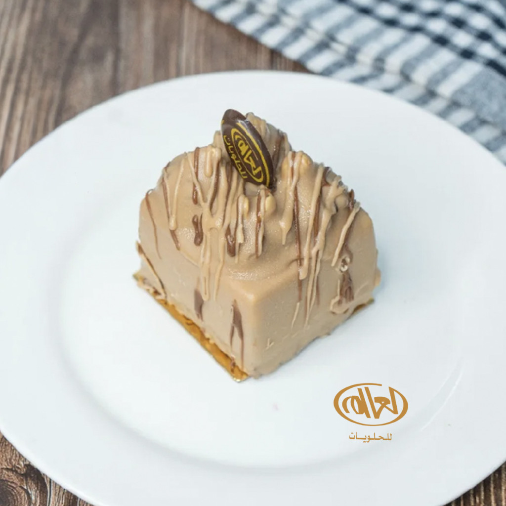 ميني كيك سنكرز كاكاوية